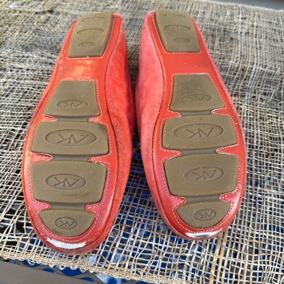 Anne Klein Orange Suede Flats Loafers  Size 8 - Picture 7 of 12